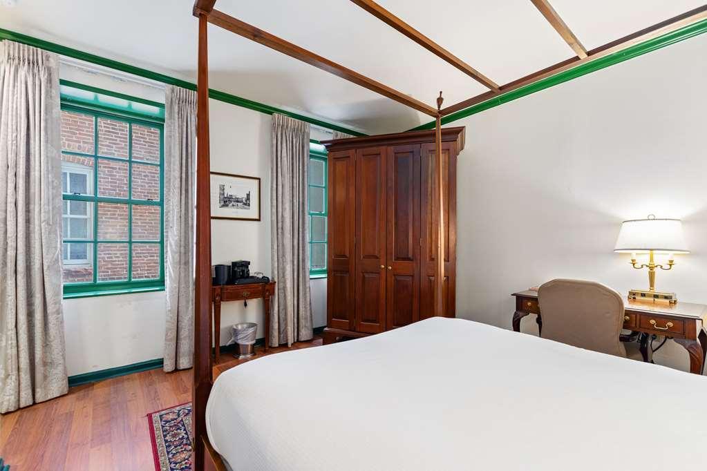 The William Fell Baltimore, Tapestry Collection By Hilton Ruang foto