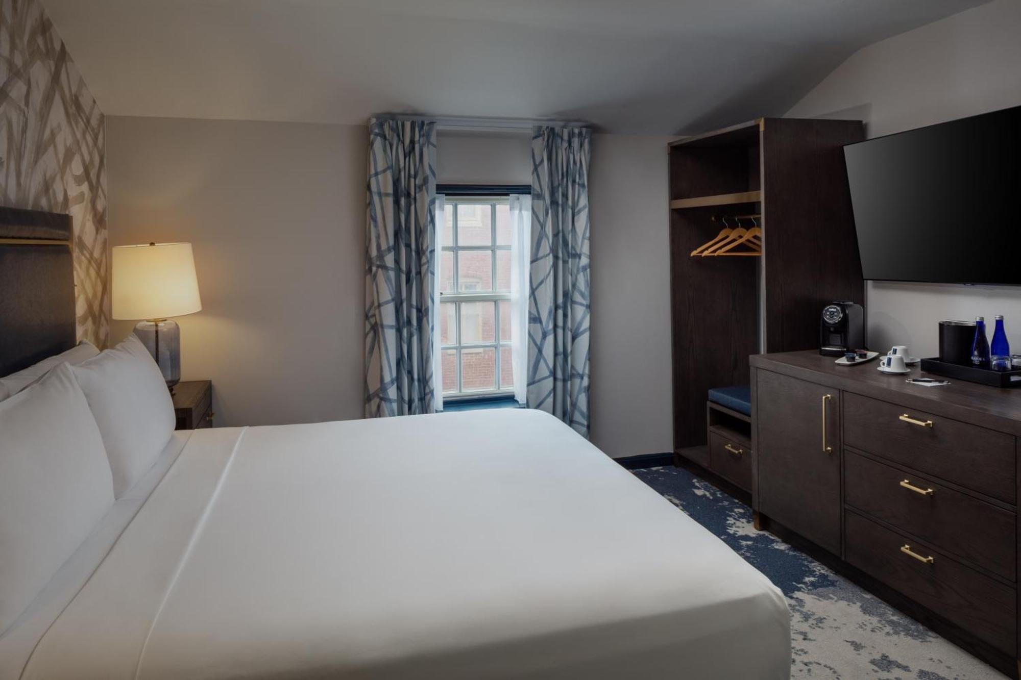 The William Fell Baltimore, Tapestry Collection By Hilton Bagian luar foto